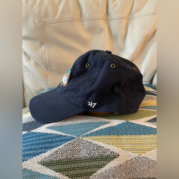 Carhartt Islanders Navy Blue Cap Hat Adjustable NHL NEW - Picture 2 of 9